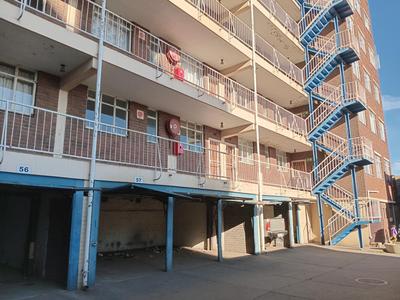 Apartment / Flat For Sale in Vereeniging, Vereeniging
