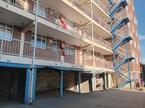Apartment / Flat For Sale in Vereeniging, Vereeniging